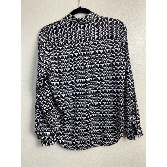 Classiques Entier Silk Blend Geometric Button Up Top Womens size XS Black Career - Picture 2 of 9